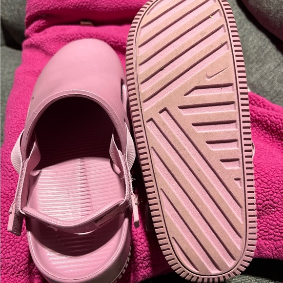 Nike. Womens mules - Picture 2 of 5